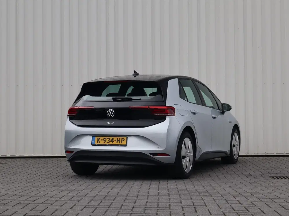 Volkswagen ID.3 204pk Life 58 kWh uit 2020, foto 2