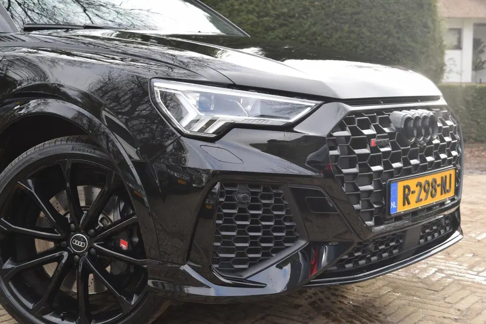 Audi RS Q3 Sportback uit 2022, foto 8