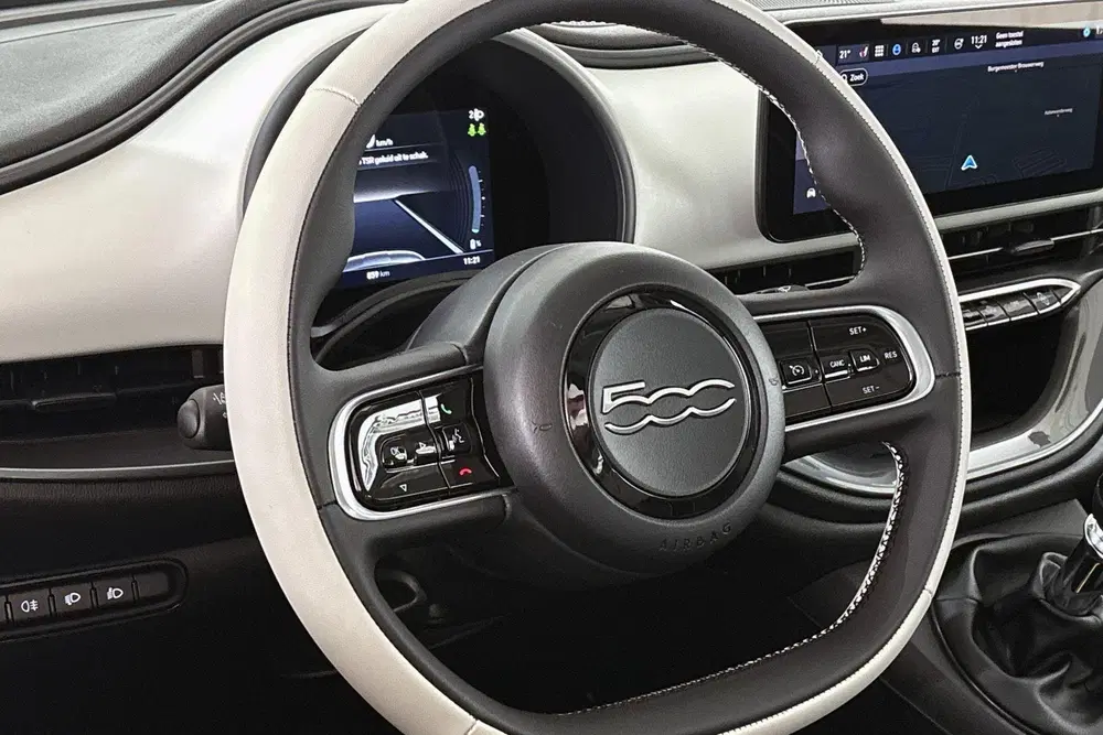 Fiat 500 1.0 Hybrid La Prima JBL Panoramadak Stoelv uit 2026, foto 12