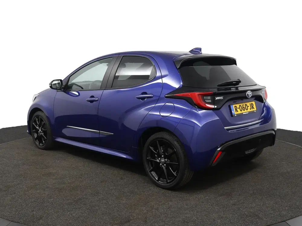 Toyota Yaris 1.5 Hybrid Executive uit 2022, foto 12