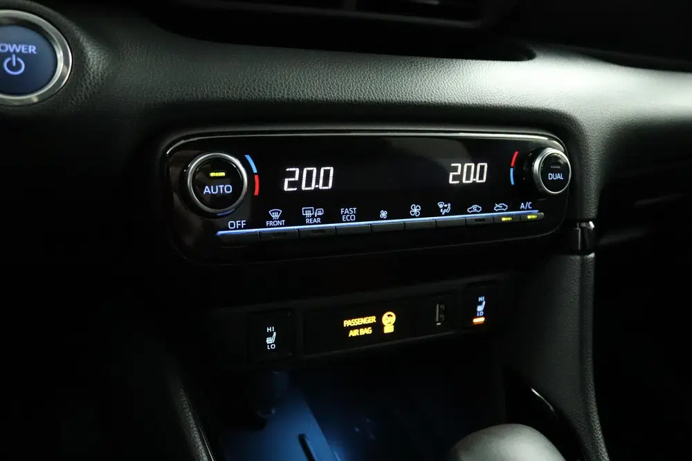 Toyota Yaris 1.5 Hybrid Executive uit 2022, foto 7