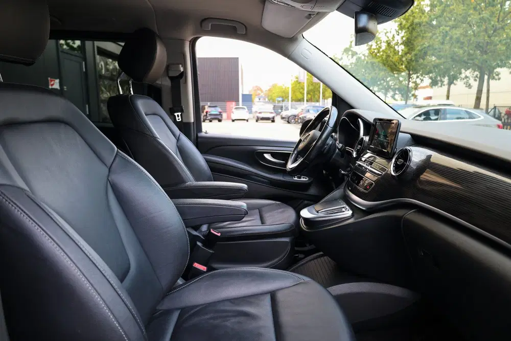Mercedes-Benz V-Klasse 250d Extra Lang DC uit 2021, foto 13