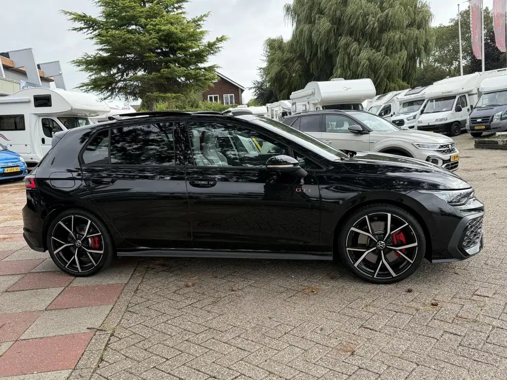 Volkswagen Golf 2.0 TSI GTI Leer pano nieuwstaat uit 2025, foto 14