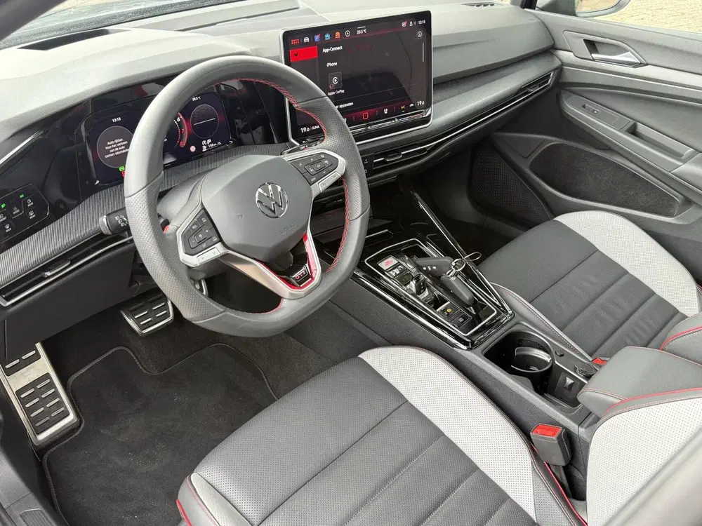 Volkswagen Golf 2.0 TSI GTI Leer pano nieuwstaat uit 2025, foto 5