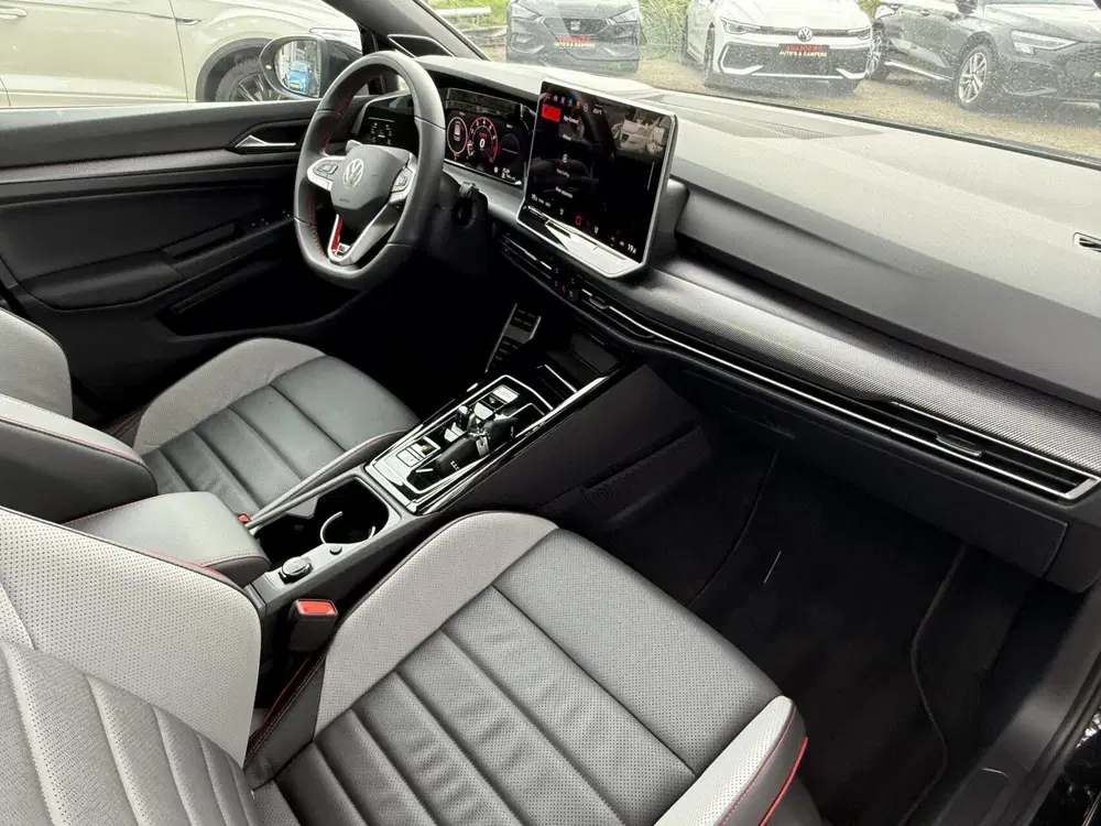 Volkswagen Golf 2.0 TSI GTI Leer pano nieuwstaat uit 2025, foto 9