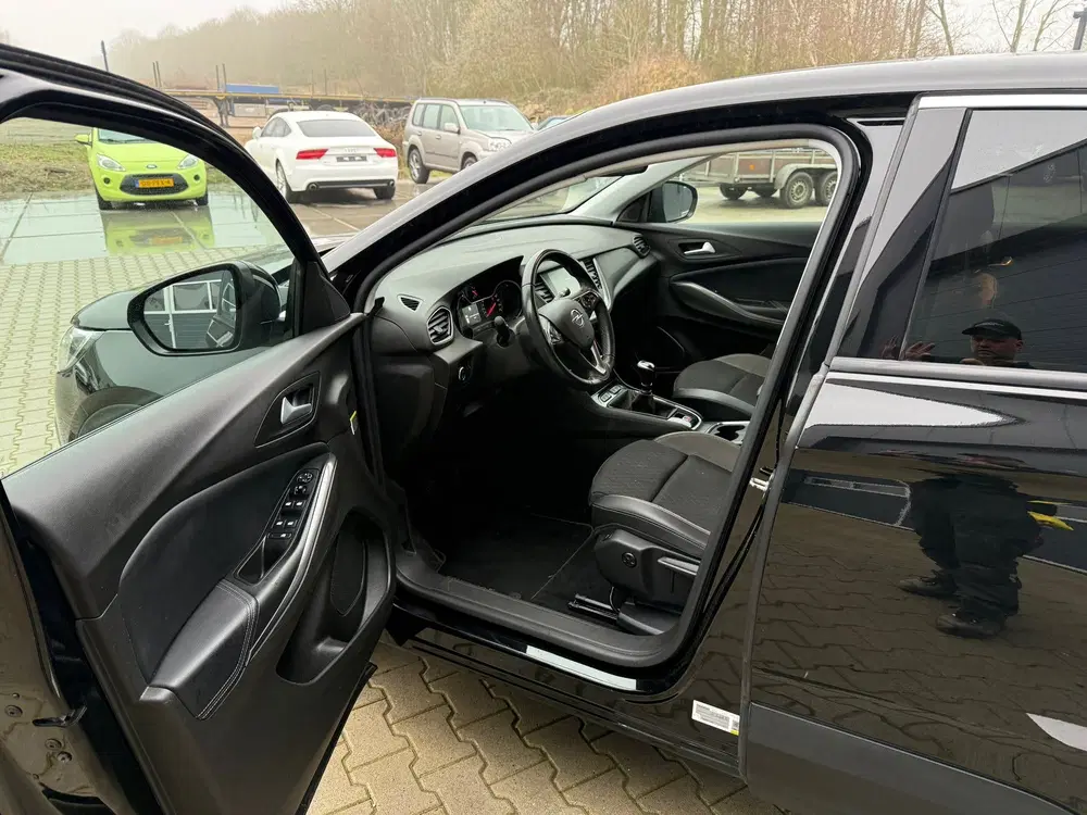 Opel Grandland Business Elegance uit 2021, foto 7