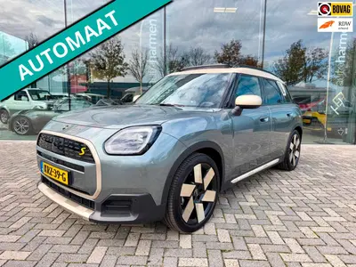 Mini Countryman SE ALL4 Favoured XL 66.5 kWh uit 2024