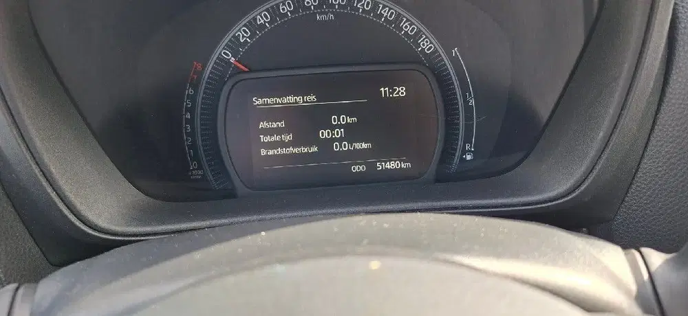 Toyota Aygo X 1.0 VVT-i S-CVT Play + AUTOMAAT Appel-carp uit 2024, foto 13
