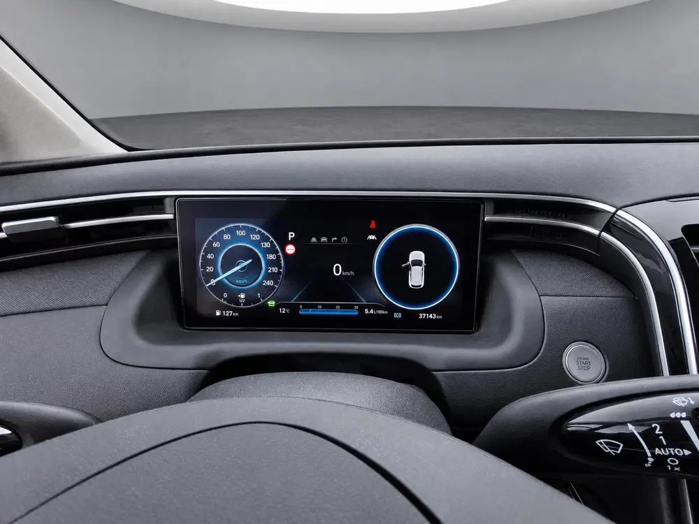 Hyundai TUCSON 1.6 T-GDI HEV Comfort Smart uit 2022, foto 13
