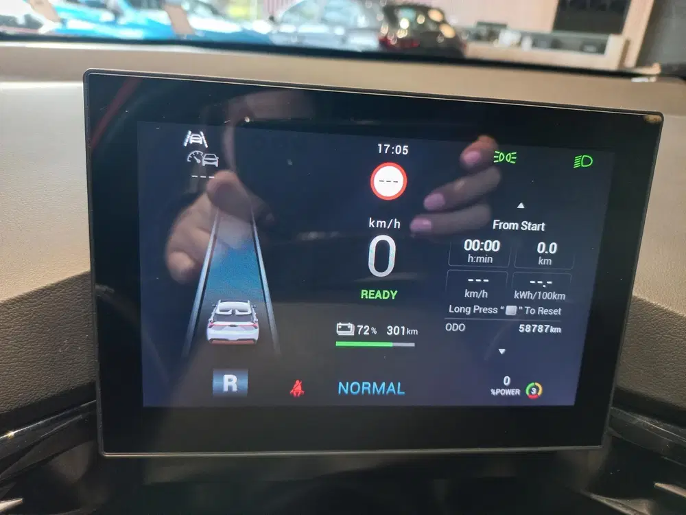 MG MG4 Comfort Long Range 64 kWh uit 2023, foto 15