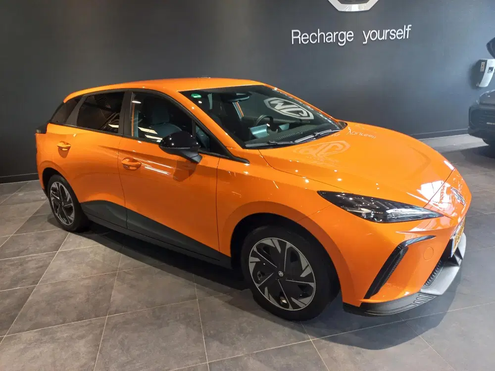 MG MG4 Comfort Long Range 64 kWh uit 2023, foto 2