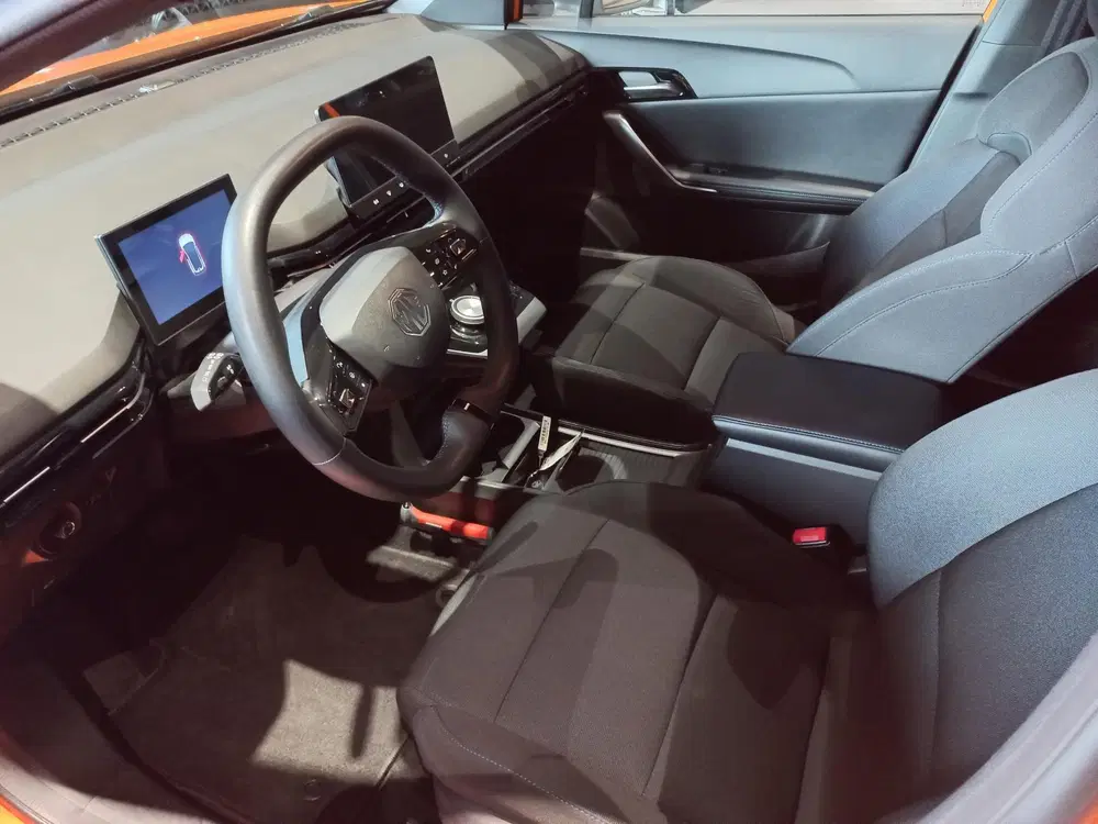 MG MG4 Comfort Long Range 64 kWh uit 2023, foto 7