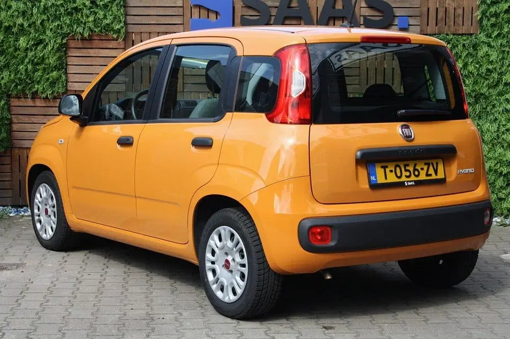 Fiat Panda 1.0 Hybrid uit 2021, foto 4
