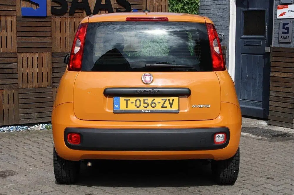 Fiat Panda 1.0 Hybrid uit 2021, foto 5