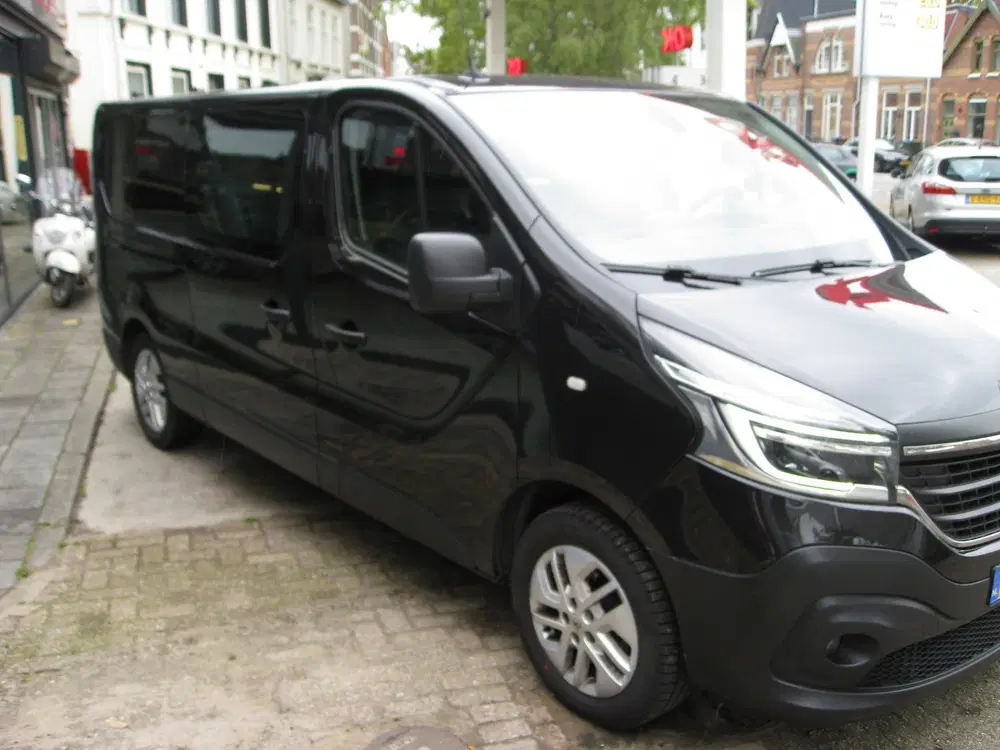 Renault Trafic 2.0 dCi 120 T29 L2H1 DC Work Edition Dubbe uit 2020, foto 4
