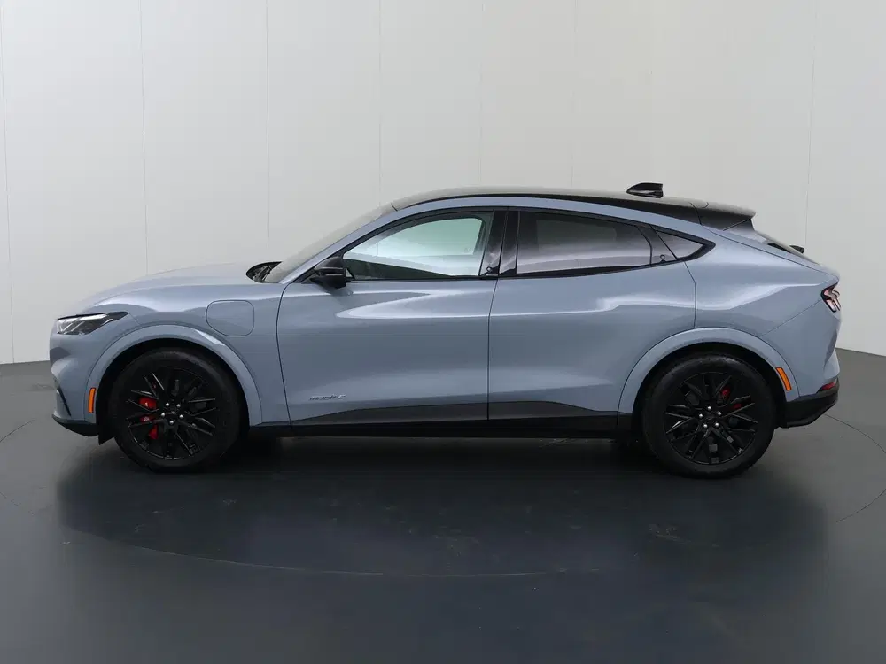 Ford Mustang Mach-E Extended Premium RWD 88 kWh uit 2025, foto 5