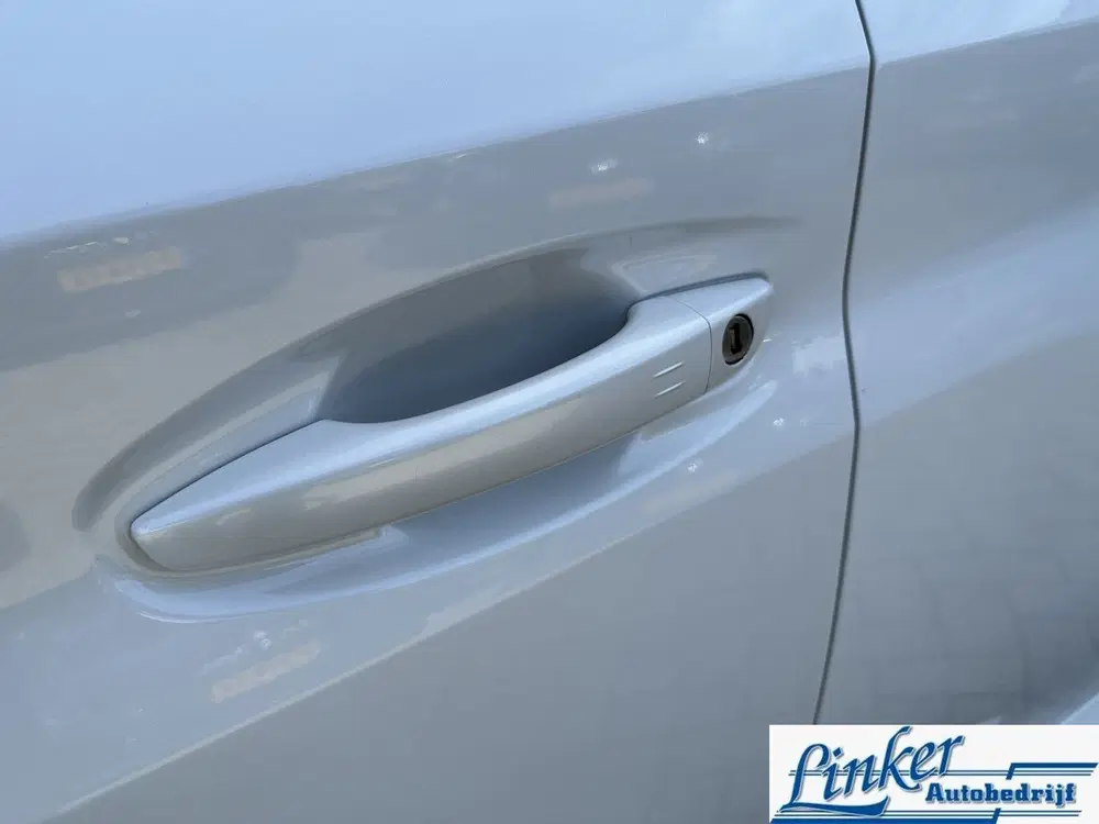 Peugeot 208 EV Blue Lease Active 50 kWh uit 2021, foto 10