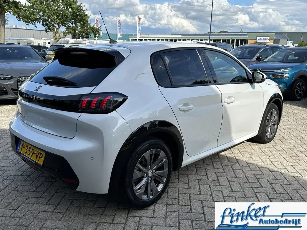 Peugeot 208 EV Blue Lease Active 50 kWh uit 2021, foto 5