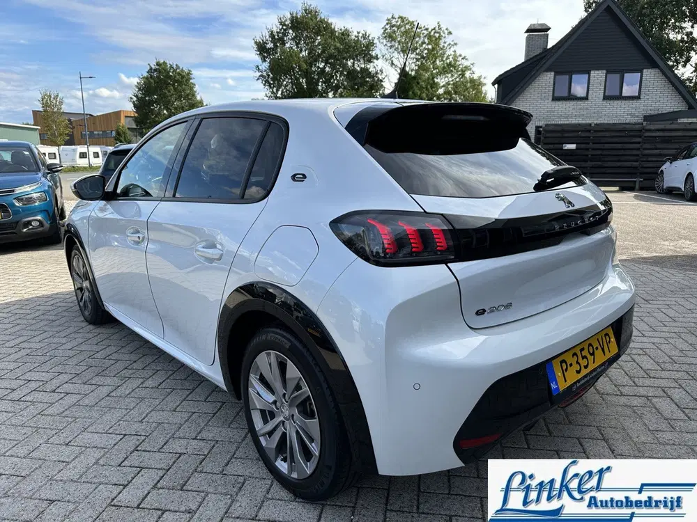 Peugeot 208 EV Blue Lease Active 50 kWh uit 2021, foto 7