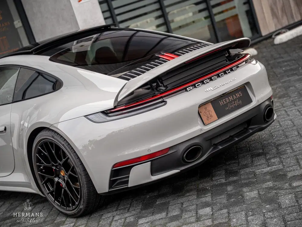 Porsche 911 3.0 Carrera 4 S uit 2020, foto 11