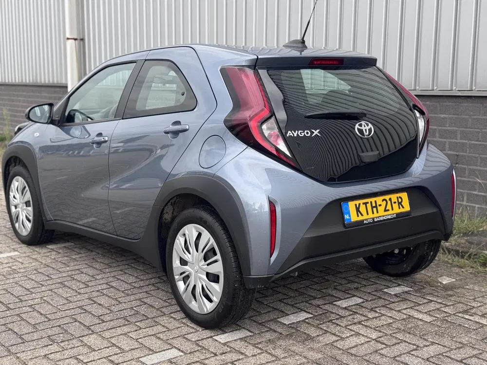 Toyota Aygo X 1.0 VVT-i S-CVT Play 10 jaar garantie uit 2024, foto 3