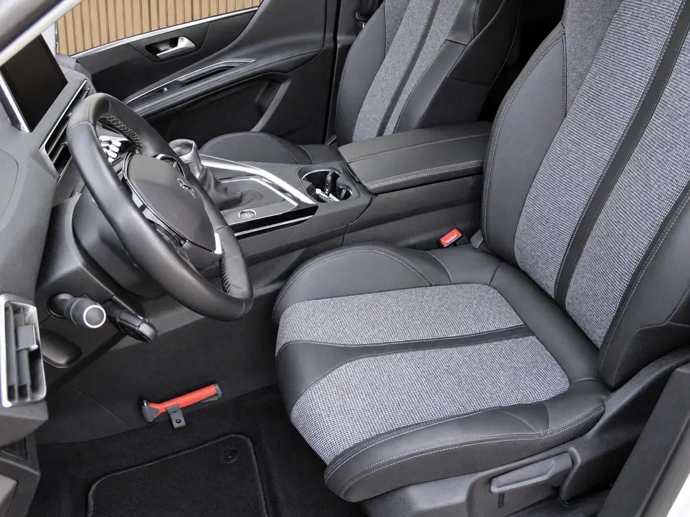 Peugeot 5008 1.2 PureTech Allure uit 2020, foto 14