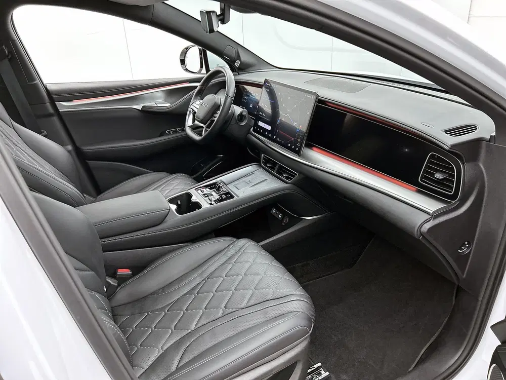BYD Sealion 7 Design AWD 82.5 kWh uit 2026, foto 7