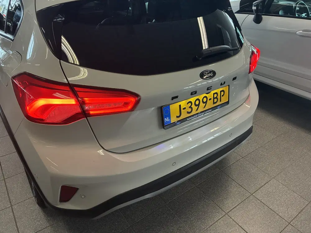 Ford Focus EcoBoost Active Business-Hoge instap bomvo uit 2020, foto 13