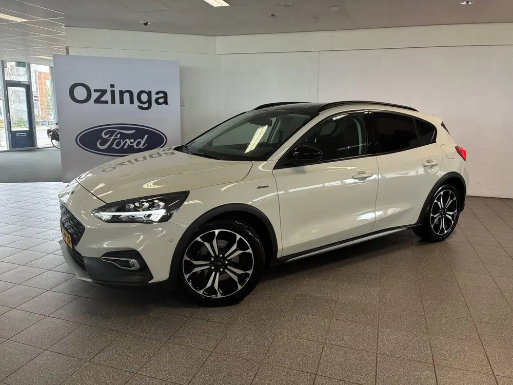 Ford Focus EcoBoost Active Business-Hoge instap bomvo uit 2020, foto 3