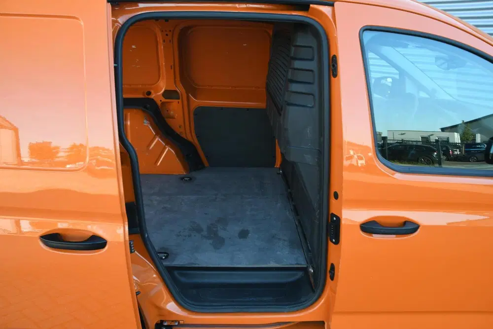 Volkswagen Caddy 1.5 TSI AIRCO uit 2021, foto 8