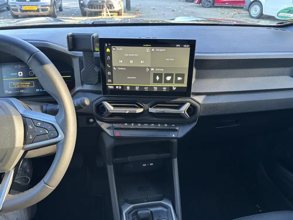 Dacia Duster 1.8 hybrid 155 limited edition l Trekhaak uit 2026, foto 11