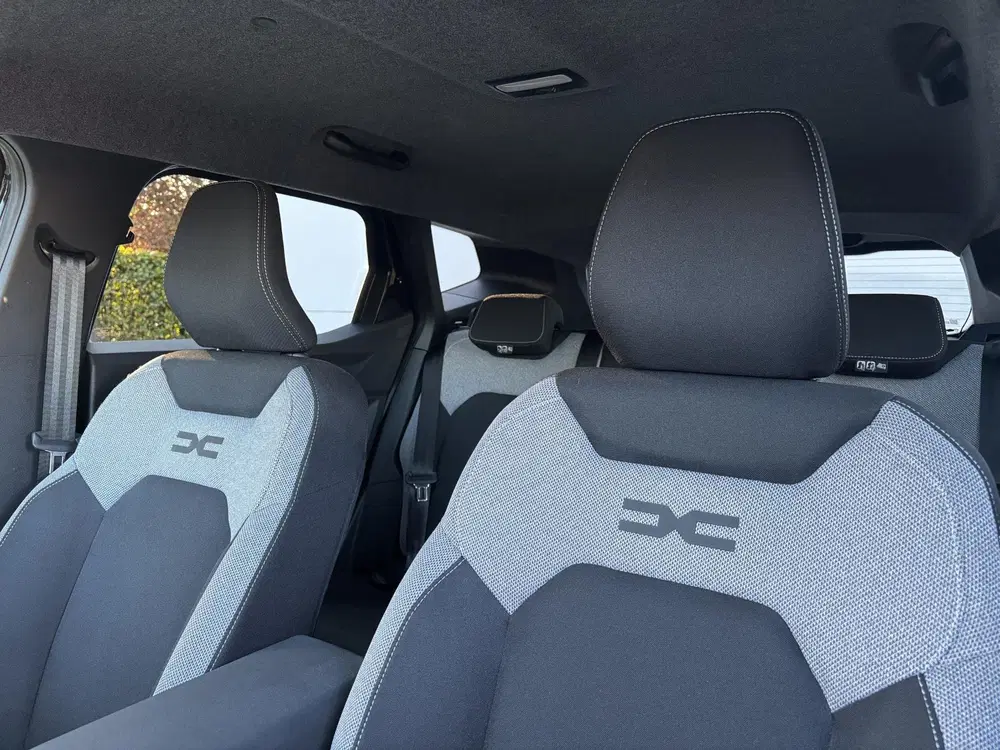 Dacia Duster 1.8 hybrid 155 limited edition l Trekhaak uit 2026, foto 7