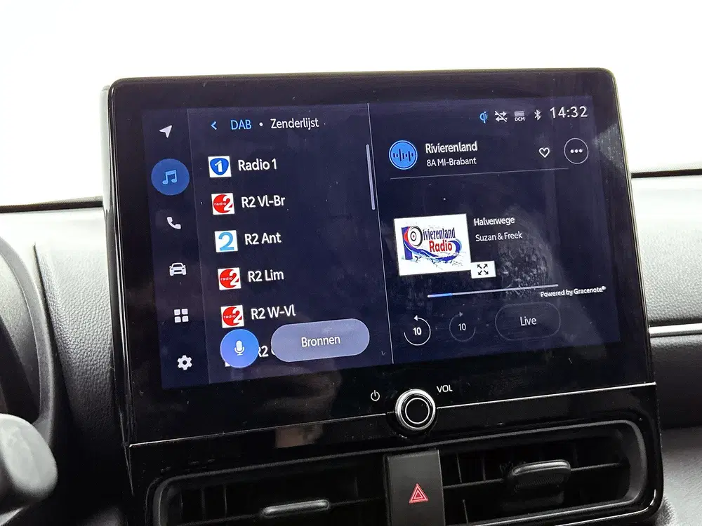 Toyota Yaris Cross 1.5 Hybrid 115 First Edition + uit 2025, foto 7