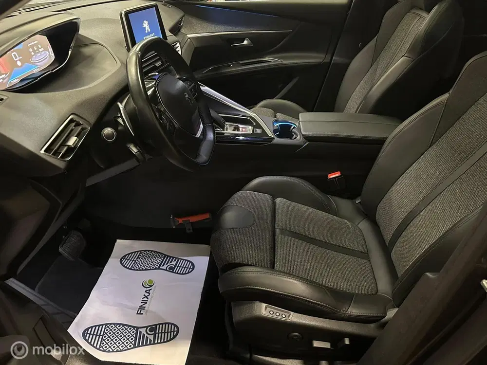 Peugeot 5008 1.2 PureTech Blue Lease Premium Avantage uit 2020, foto 7