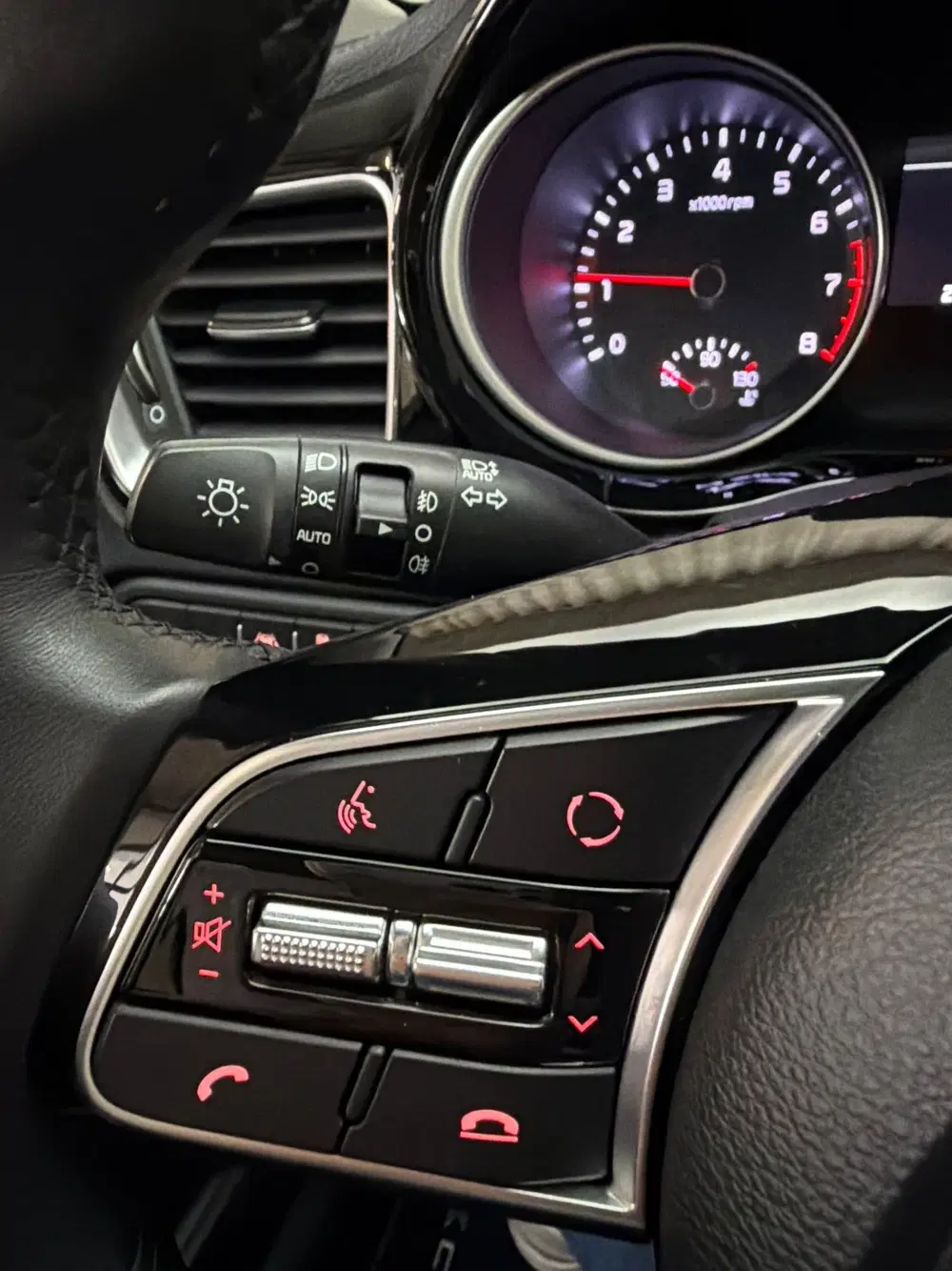 Kia XCeed 1.0 T-GDi DynamicLine uit 2022, foto 12