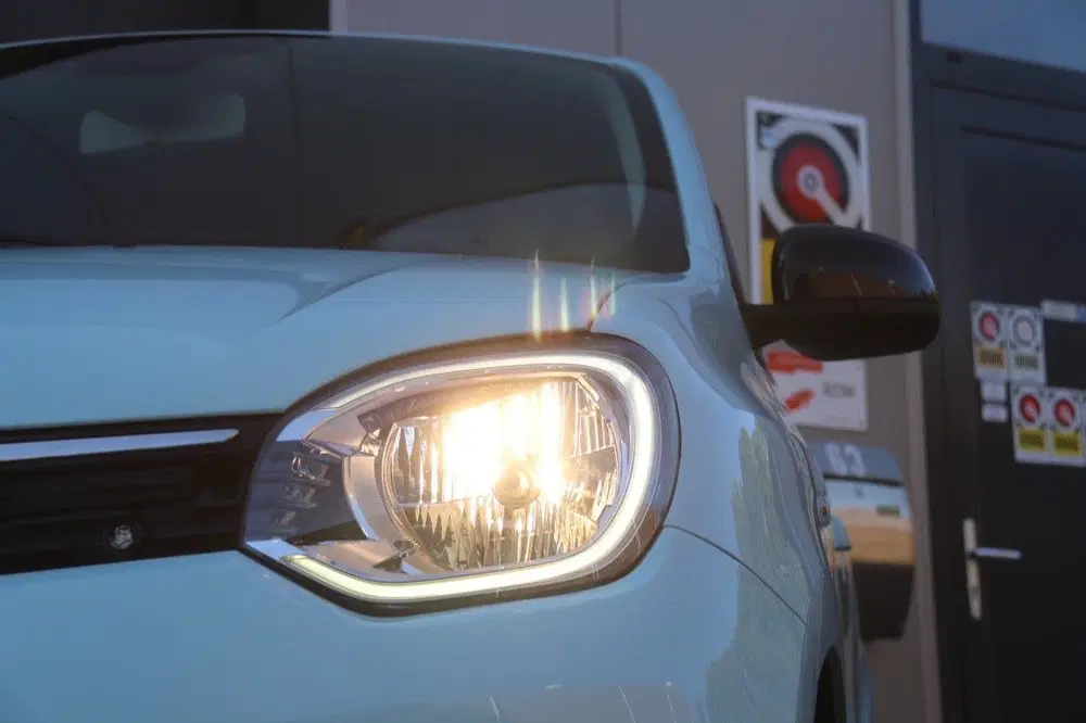Renault Twingo . R80 Intens Automaat uit 2022, foto 3
