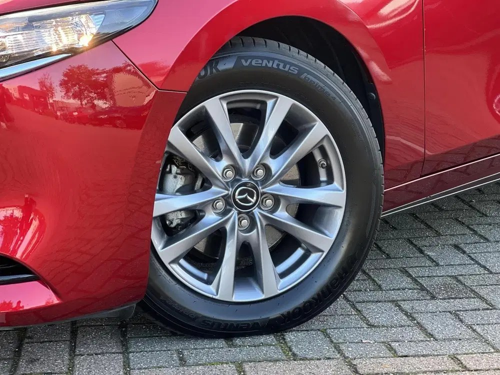 Mazda 3 2.0 e-SkyActiv-X M Hybrid 180 Comfort met uit 2019, foto 4