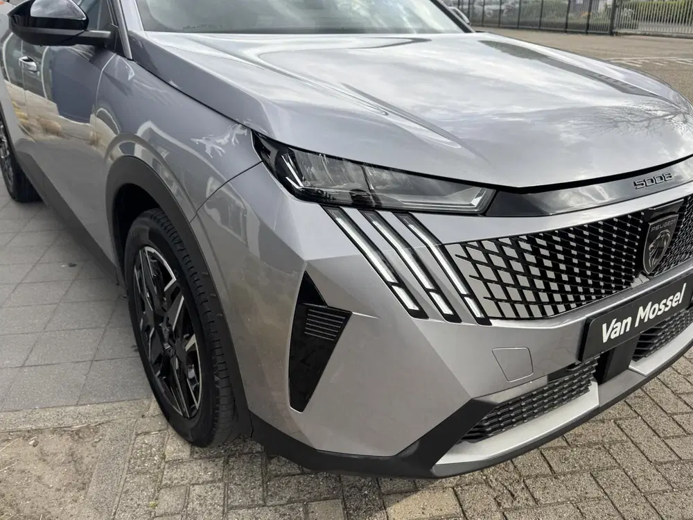 Peugeot 5008 1.2 Hybrid 145 Allure 7p uit 2025, foto 6