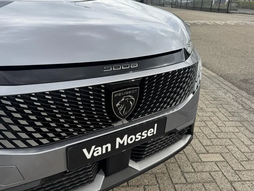 Peugeot 5008 1.2 Hybrid 145 Allure 7p uit 2025, foto 7