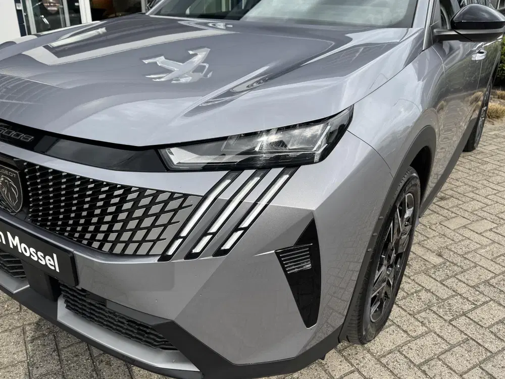 Peugeot 5008 1.2 Hybrid 145 Allure 7p uit 2025, foto 8