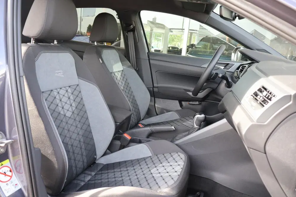 Volkswagen Taigo 1.0 115pk DSG R-Line Edition uit 2026, foto 4