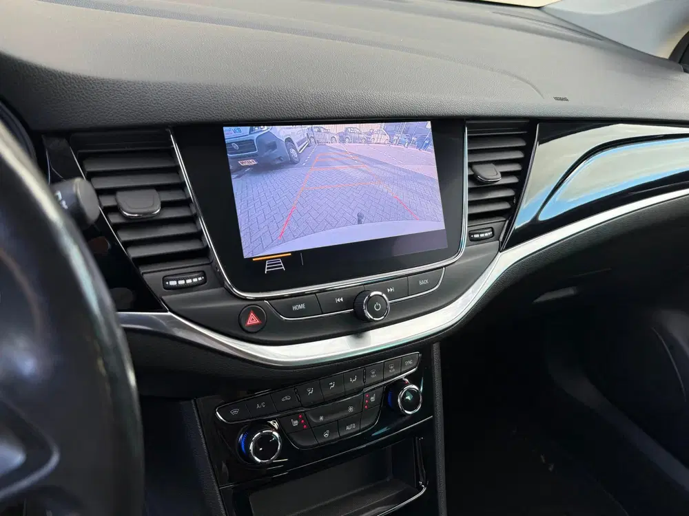 Opel Astra 1.2 130pk 2021 Wit CAMERA uit 2021, foto 10