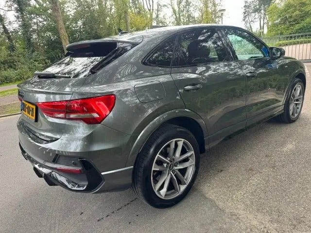Audi Q3 45 TFSI 3X S-Line Grey Edition (bj 2022) uit 2022, foto 13