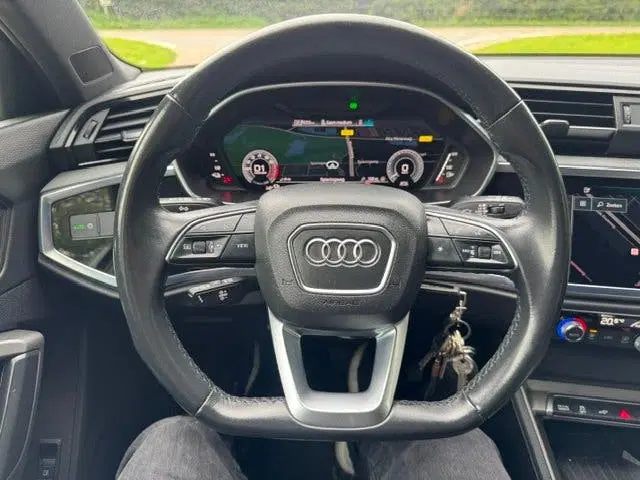 Audi Q3 45 TFSI 3X S-Line Grey Edition (bj 2022) uit 2022, foto 8
