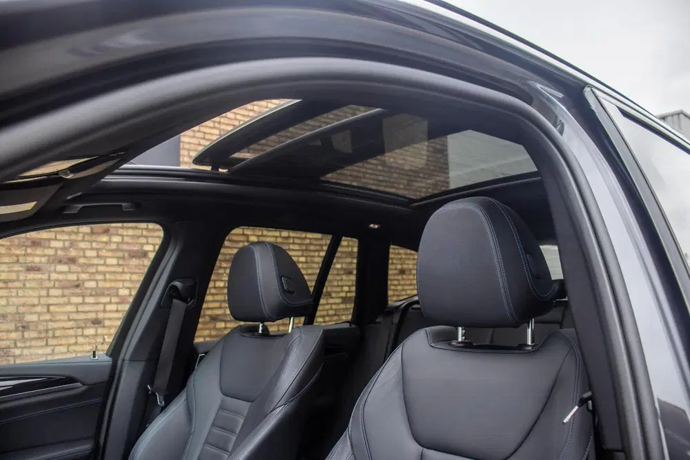 BMW iX3 M-Sport Impressive 80 kWh uit 2022, foto 12