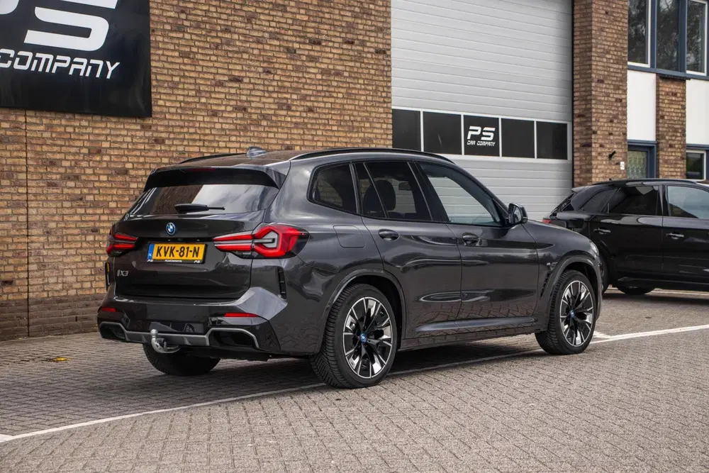 BMW iX3 M-Sport Impressive 80 kWh uit 2022, foto 6
