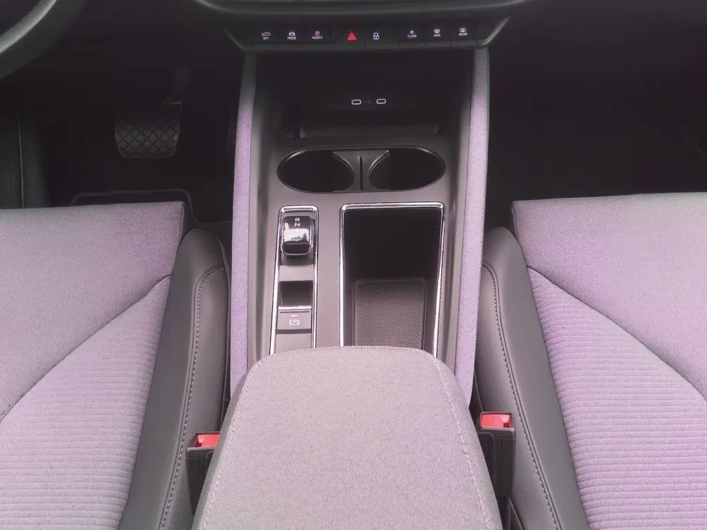 Skoda Enyaq 80 uit 2023, foto 10