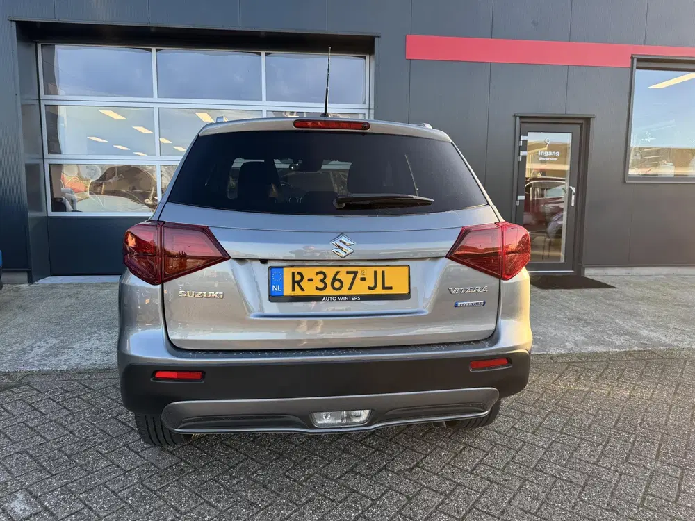 Suzuki Vitara 1.4 Boosterjet Select Smart Hybrid uit 2022, foto 6