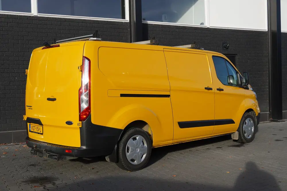 Ford Transit Custom 2.0 TDCI L2 EURO 6 uit 2023, foto 2