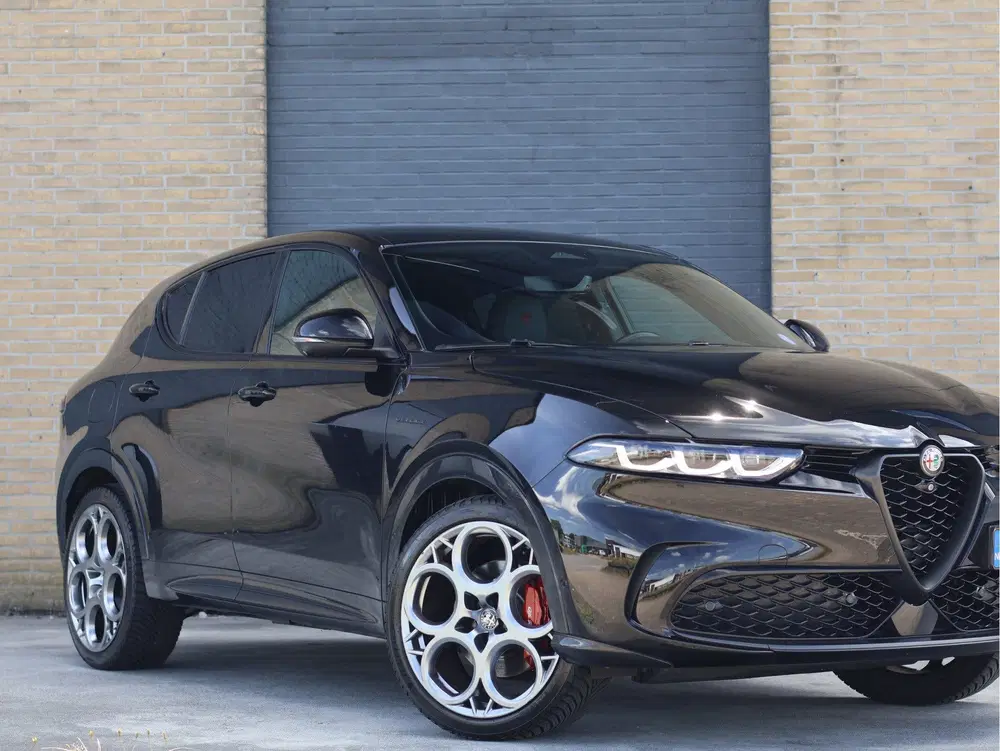 Alfa Romeo Tonale 1.5T Hybrid Veloce 160PK Alcantara uit 2023, foto 4